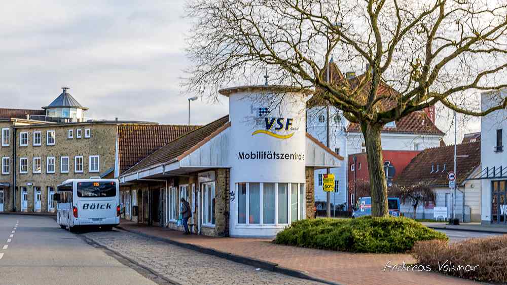 Holmer Friedhof, Lindenschnitt 2025